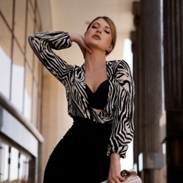 Шлюха СВЕТА 63376