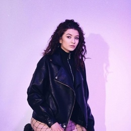 Шлюха Вика 65463