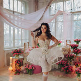 Шлюха Кира 70421