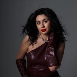 Шлюха Ника 70133