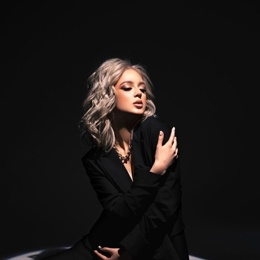 Шлюха Вика 61374