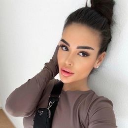 Шлюха АРИНА 23395