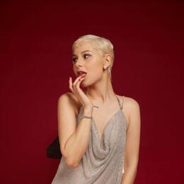 Шлюха Карина 71695