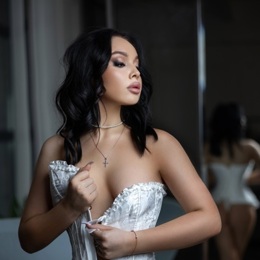 Шлюха Эмилия 71004